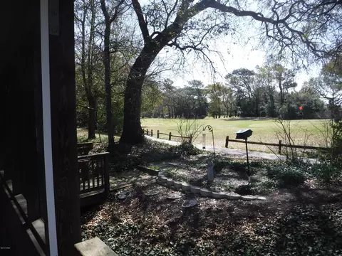 149 Oakleaf Dr, Pine Knoll Shores, NC 28512 photo 4
