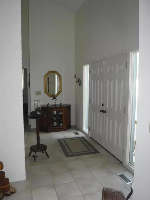 149 Oakleaf Dr, Pine Knoll Shores, NC 28512 photo 11