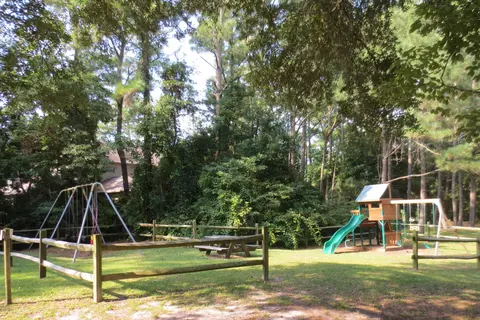 113 Willow Rd, Pine Knoll Shores, NC 28512 photo 22