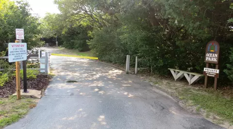 113 Willow Rd, Pine Knoll Shores, NC 28512 photo 40