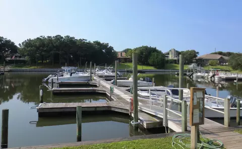 113 Willow Rd, Pine Knoll Shores, NC 28512 photo 39