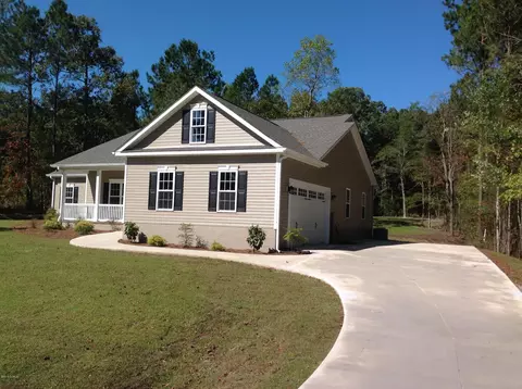 267 White Oak Bluff Rd, Stella, NC 28582 photo 2
