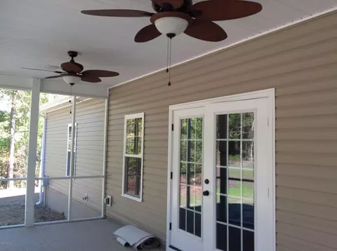 267 White Oak Bluff Rd, Stella, NC 28582 photo 13