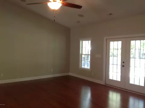 267 White Oak Bluff Rd, Stella, NC 28582 photo 8