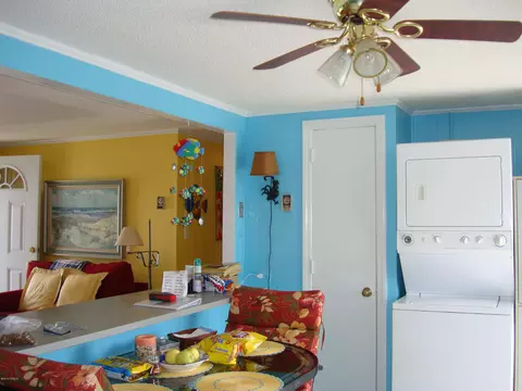 304 Fort Macon Rd E, Atlantic Beach, NC 28512 photo 10