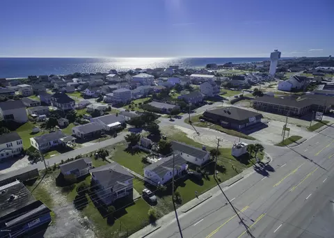 304 Fort Macon Rd E, Atlantic Beach, NC 28512 photo 1