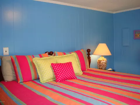 304 Fort Macon Rd E, Atlantic Beach, NC 28512 photo 11