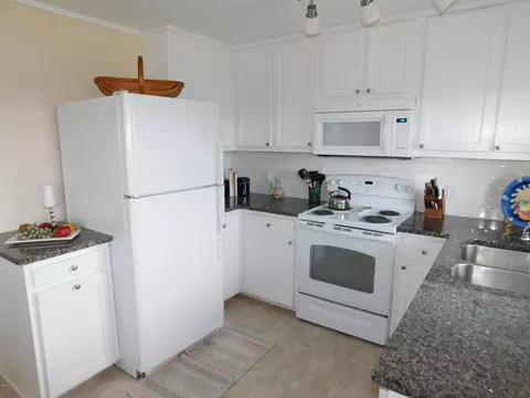 211 E Terminal Blvd, Atlantic Beach, NC 28512 photo 8