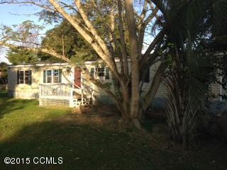 103 Front St, Marshallberg, NC 28553 photo 2