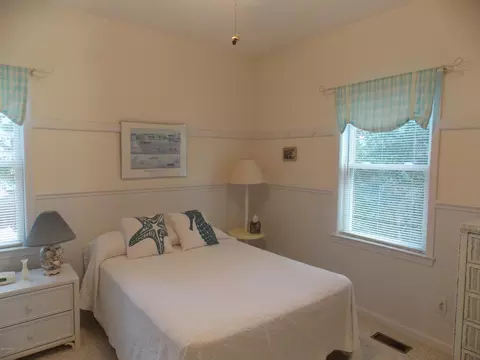 121 Cedar Rd, Pine Knoll Shores, NC 28512 photo 18