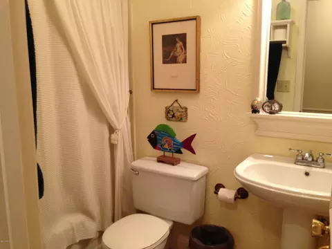 104 Cedar Rd, Pine Knoll Shores, NC 28512 photo 23