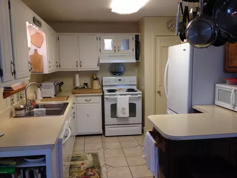 104 Cedar Rd, Pine Knoll Shores, NC 28512 photo 14