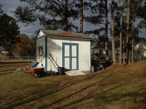 323 Riggs Rd, Hubert, NC 28539 photo 7