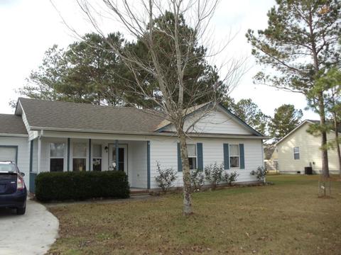 323 Riggs Rd, Hubert, NC 28539 photo 1