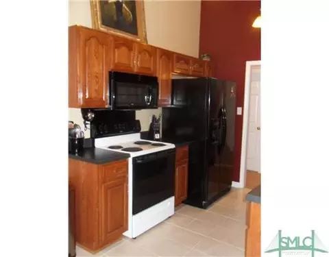 228 Standing Pines Cir, Pooler, GA 31322 photo 5