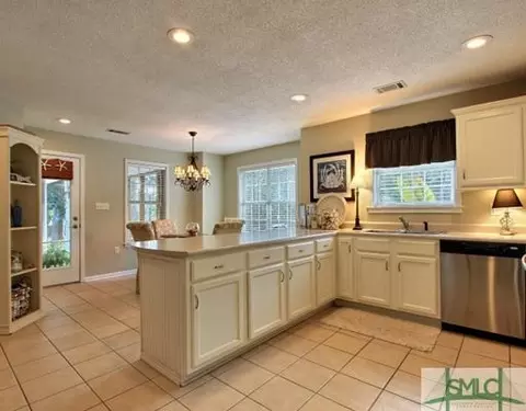 220 Creekside Pl, Rincon, GA 31326 photo 5
