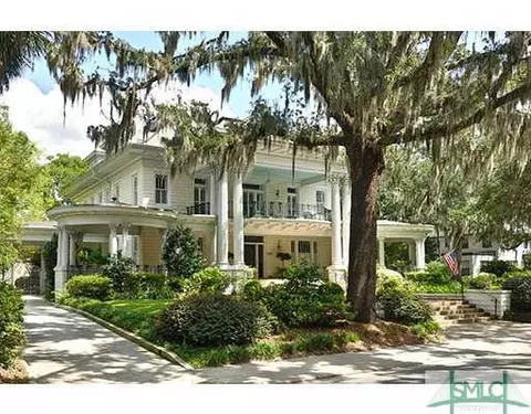920 E Victory Dr, Savannah, GA 31405 photo 1