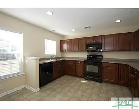 348 Winchester Dr, Pooler, GA 31322 photo 7