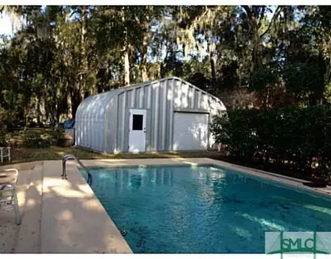 2425 Dolphin Dr, Savannah, GA 31406 photo 18