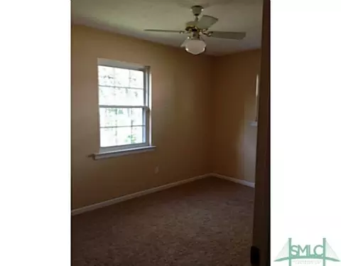 2425 Dolphin Dr, Savannah, GA 31406 photo 11