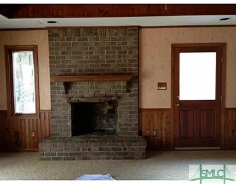 2425 Dolphin Dr, Savannah, GA 31406 photo 6