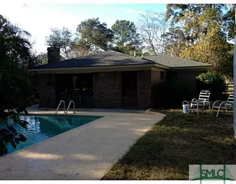 2425 Dolphin Dr, Savannah, GA 31406 photo 15