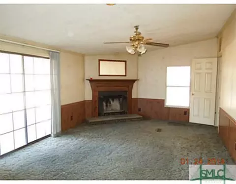 4458 Old Dixie Hwy, Springfield, GA 31329 photo 9