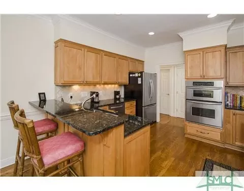 11 Pine Shadow Ct, Savannah, GA 31411 photo 3