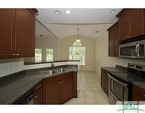 150 Willow Point Cir, Savannah, GA 31407 photo 9