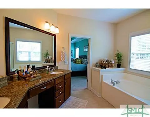 136 Sutton Ln, Pooler, GA 31322 photo 10