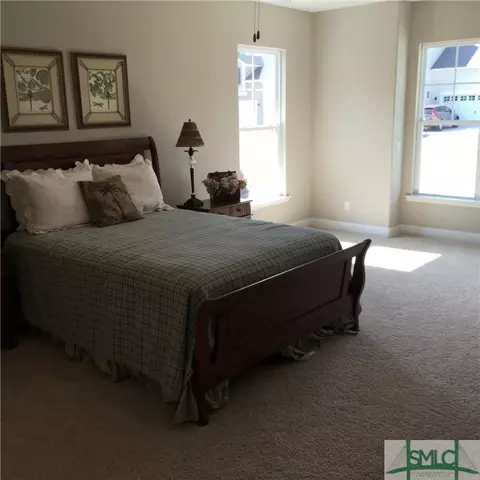 18 Gresham Ln, Savannah, GA 31405 photo 9