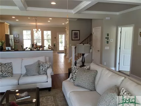 18 Gresham Ln, Savannah, GA 31405 photo 5