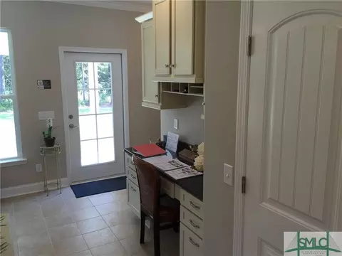 18 Gresham Ln, Savannah, GA 31405 photo 13
