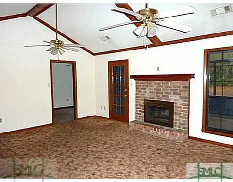 100 Elizabeth Rd, Allenhurst, GA 31301 photo 4