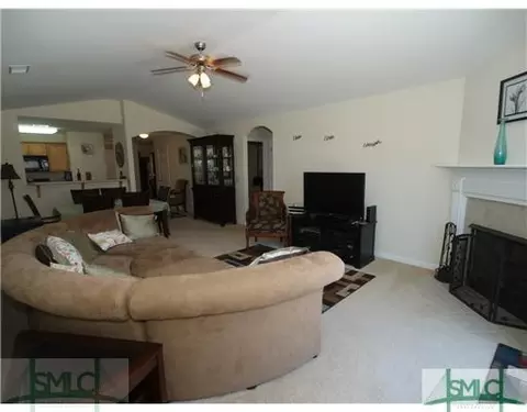 109 Lakepointe Dr, Pooler, GA 31322 photo 7