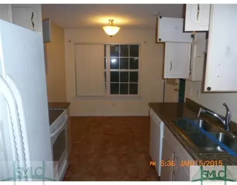 11 E Beaver Ln, Midway, GA 31320 photo 3