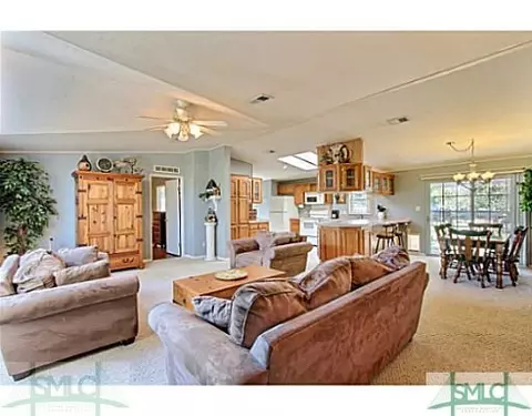 604 Canary Dr, Springfield, GA 31329 photo 5
