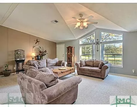 604 Canary Dr, Springfield, GA 31329 photo 4