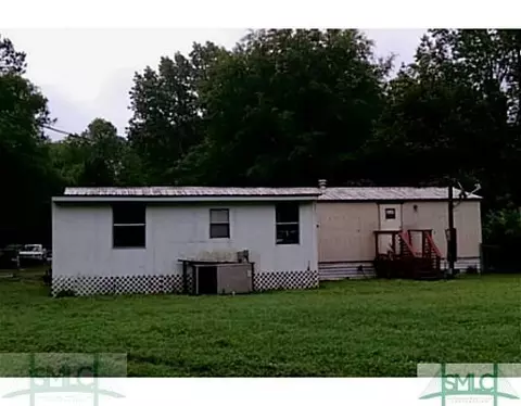 65 Pine Ave, Midway, GA 31320 photo 2