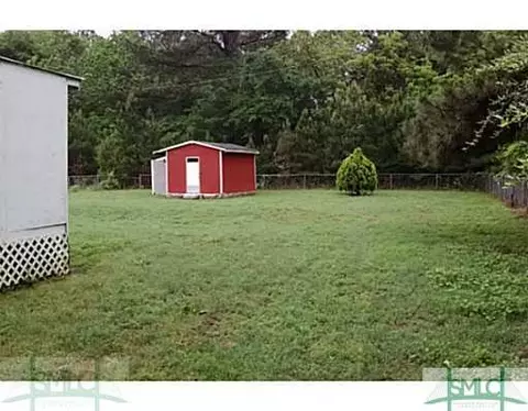 65 Pine Ave, Midway, GA 31320 photo 3