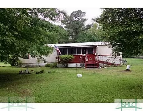 65 Pine Ave, Midway, GA 31320 photo 1