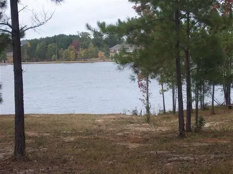 140 Jonathons Dr, West End, NC 27376 photo 2