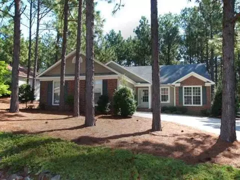 405 Sandhills Cir, Pinehurst, NC 28374 photo 1