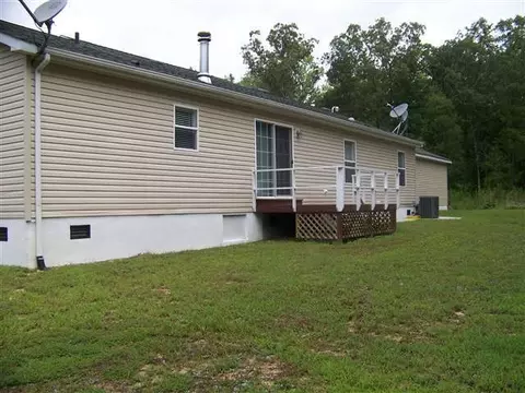 325 White Tail Path, Robbins, NC 27325 photo 2