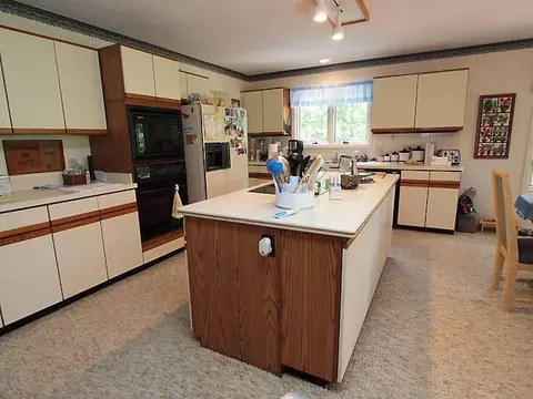 223 W Devonshire Ave, West End, NC 27376 photo 5