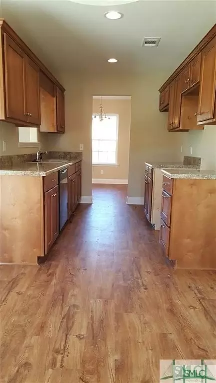 108 Black Pine Dr, Springfield, GA 31329 photo 4