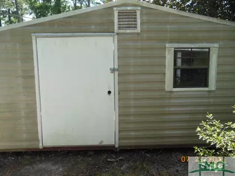 205 E Kessler St, Rincon, GA 31326 photo 3