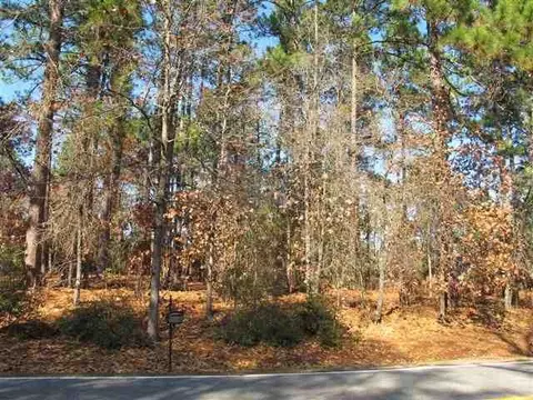 25 E Mckenzie Rd, Pinehurst, NC 28374 photo 1