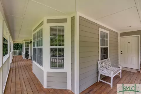 408 Hawk Hammock Dr, Springfield, GA 31329 photo 2