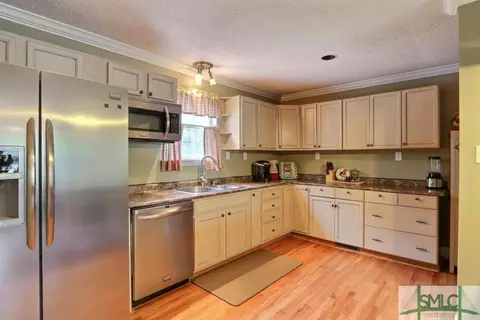 408 Hawk Hammock Dr, Springfield, GA 31329 photo 11